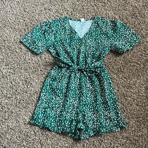 Green Florar Rhomper w/ Removable Wasit Tie